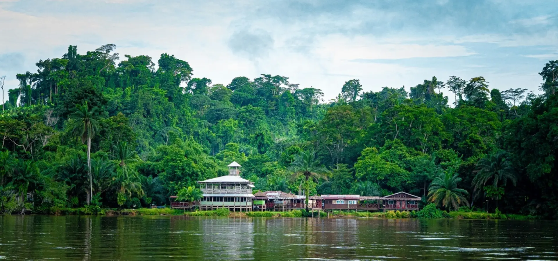 Avila Reizen Gabon Lambarene