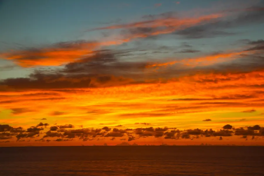 Avila Reizen Mozambique sunset