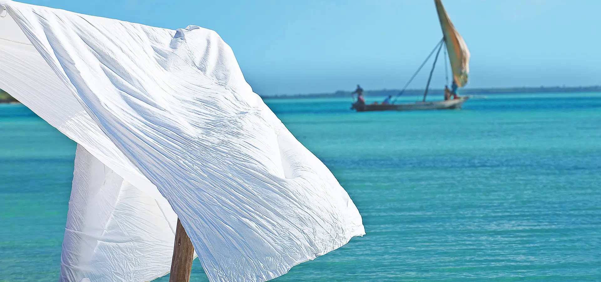 Avila Reizen Zanzibar Kilindi Sunbed Beach zanzibar