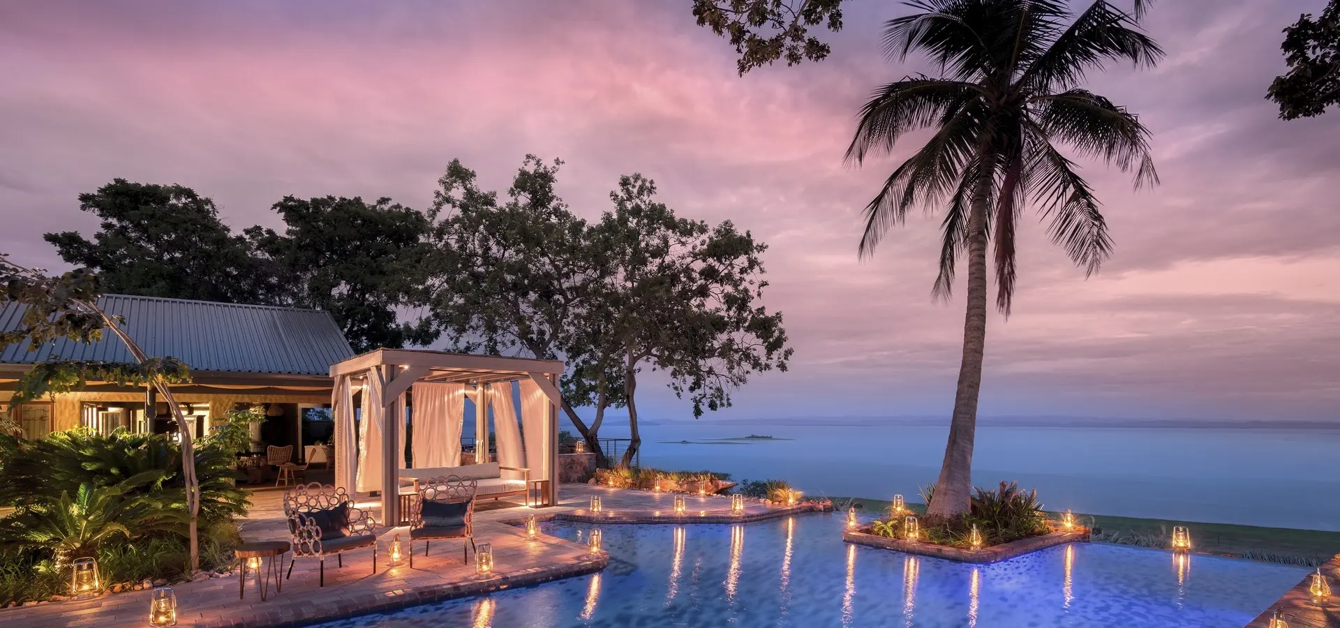 Avila Reizen Zimbabwe bumi hills safari lodge lake kariba zimbabwe a luxury safari lodge inifinty pool african bush camps 4