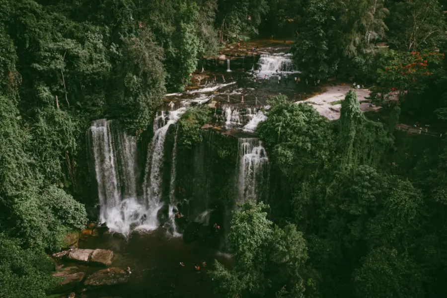 Avila Reizen Cambodja waterfalls