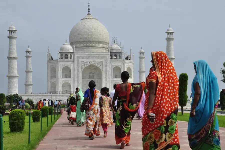 Avila Reizen India Taj Mahal kleurrijke vrouwen