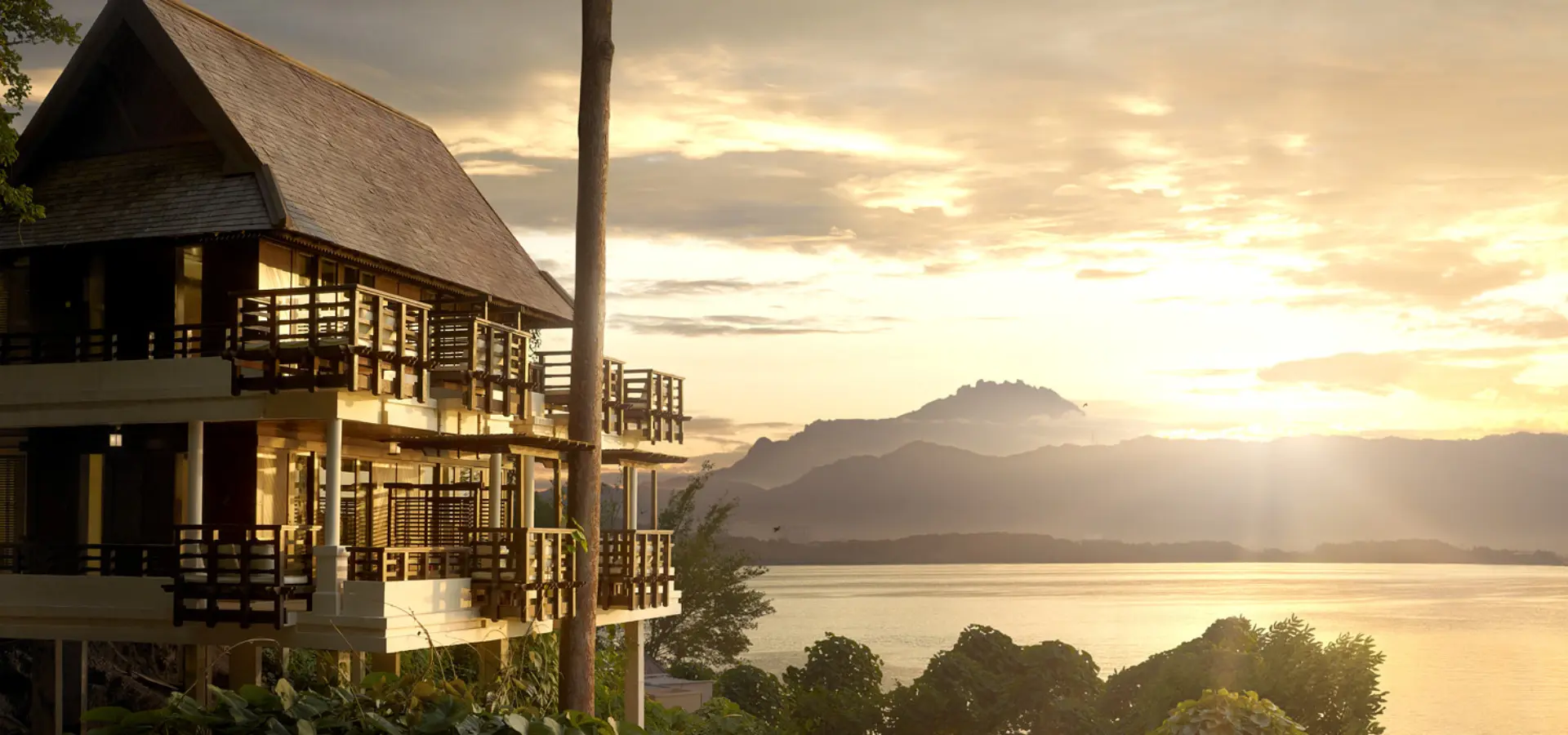 Avila Reizen Gaya Island Resort