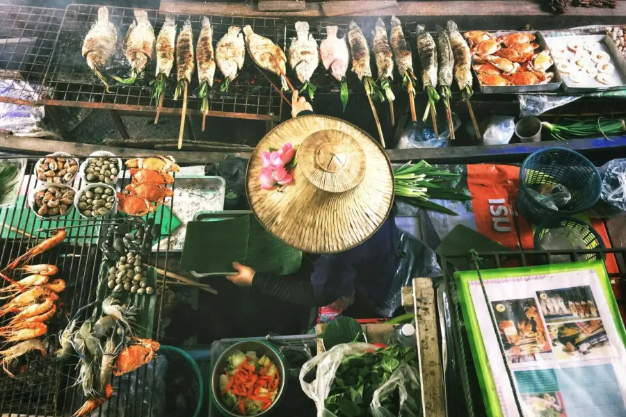 Avila Reizen Thailand Floating Market