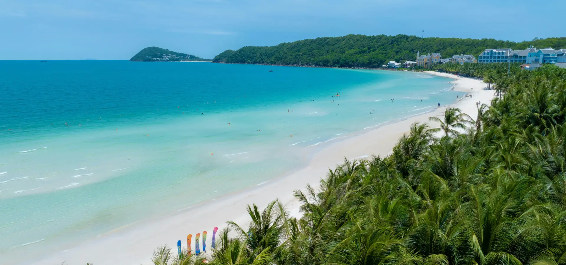 Avila Reizen Vietnam beach