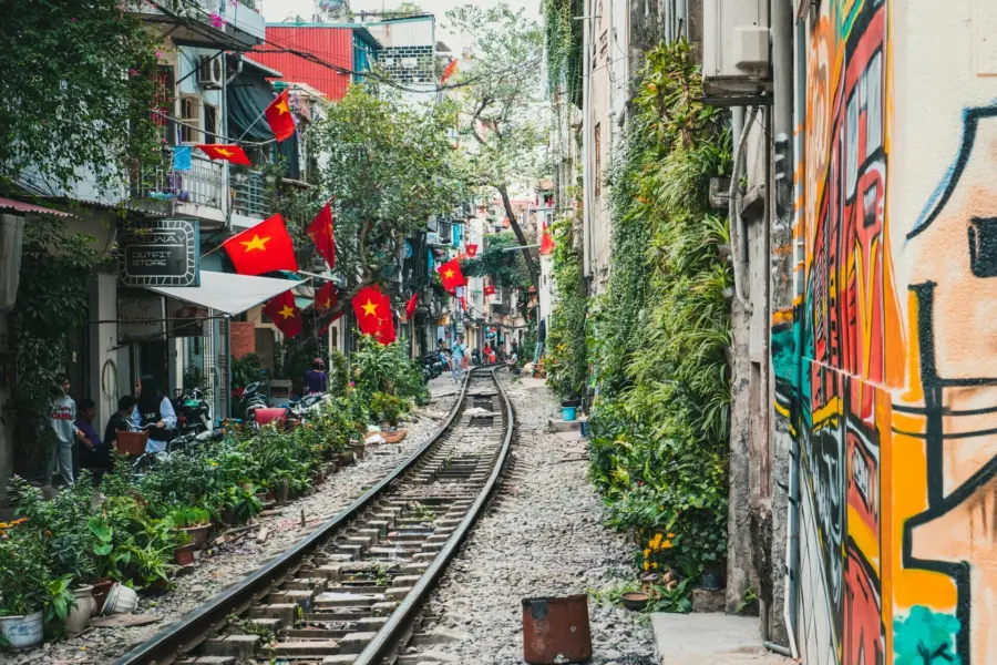 Avila Reizen Vietnam Hanoi trein