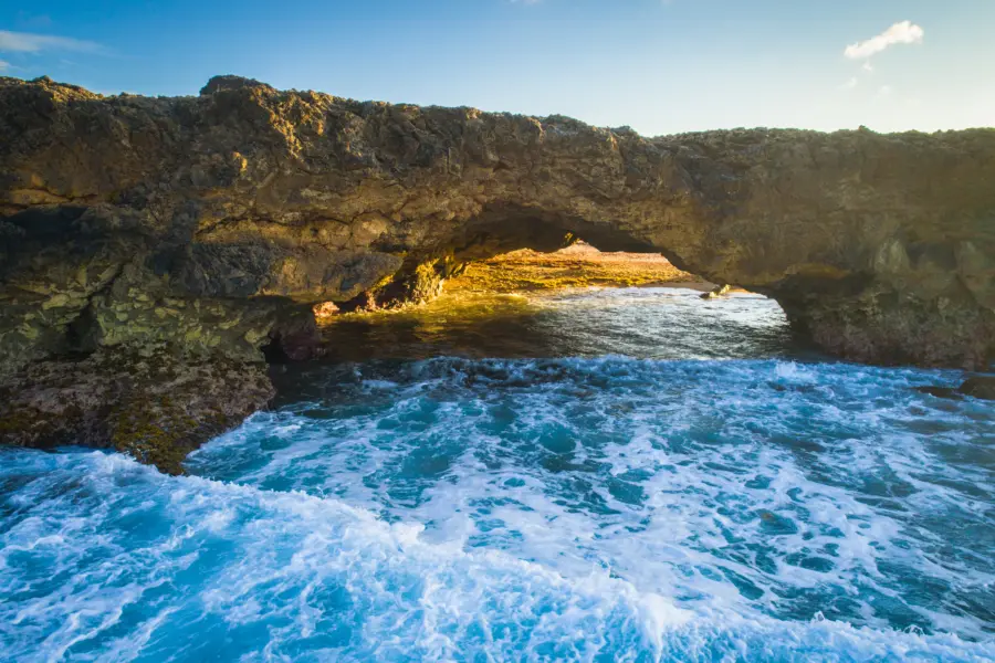 Avila Reizen Aruba Licensed by the Aruba Tourism Authority aruba com Naturally Formed Bridge