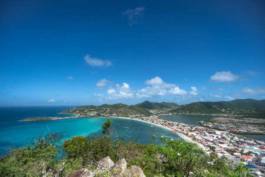 Avila Reizen St Maarten CAMERA 2853 T Edited 1