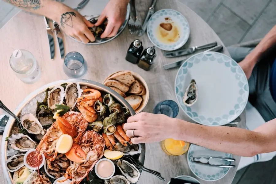 Avila Reizen Engeland Seafood Jersey
