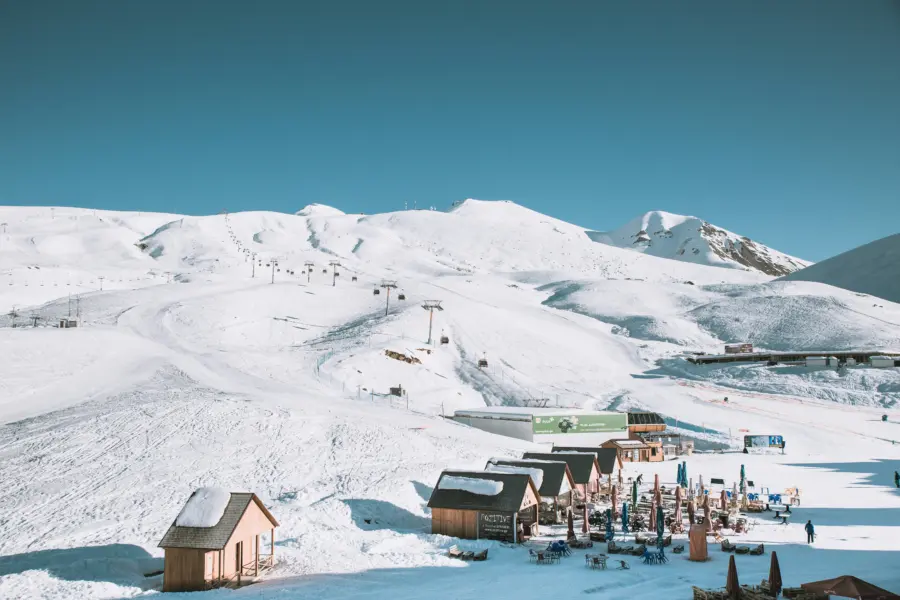 Avila Reizen Snowy mountains