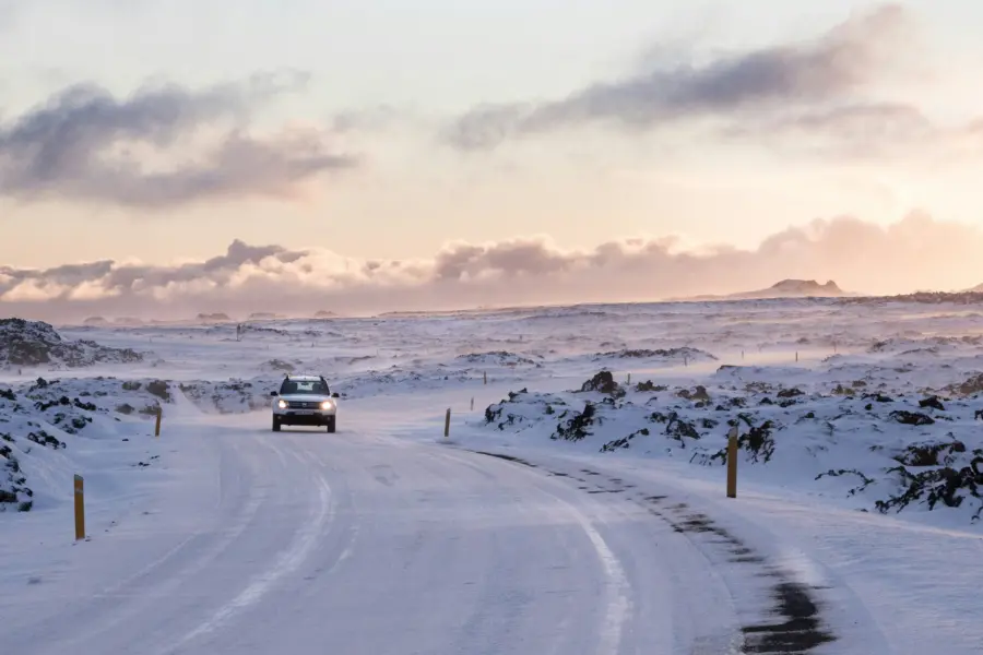 Avila Reizen Iceland car