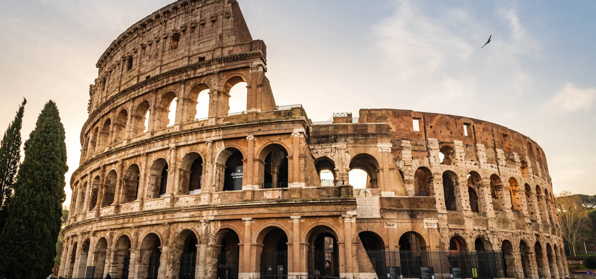 Avila Reizen Italië Rome Colloseum met zonsondergang