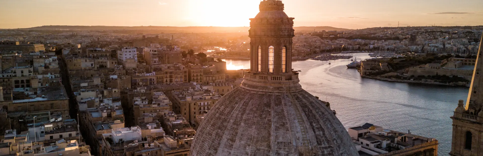 Avila Reizen Valletta