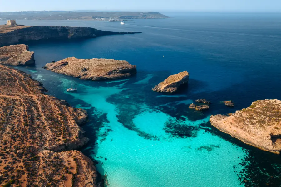 Avila Reizen Malta Blue lagoon