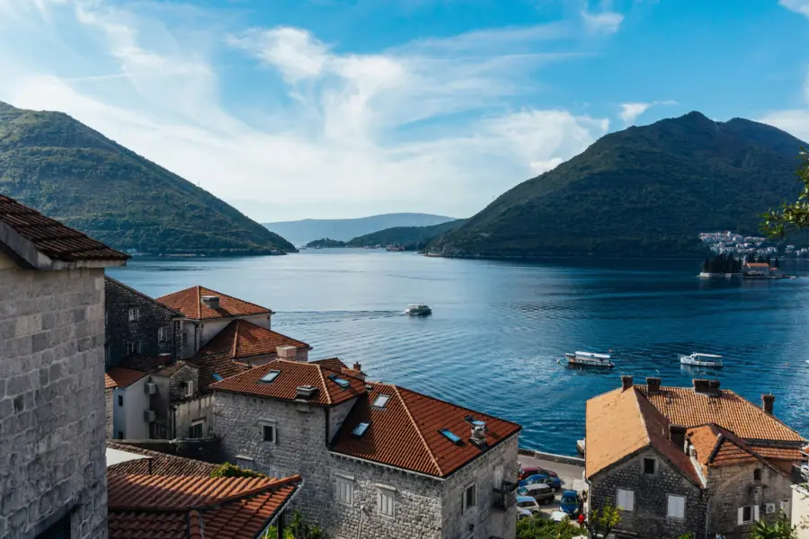 Avila Reizen Montenegro view