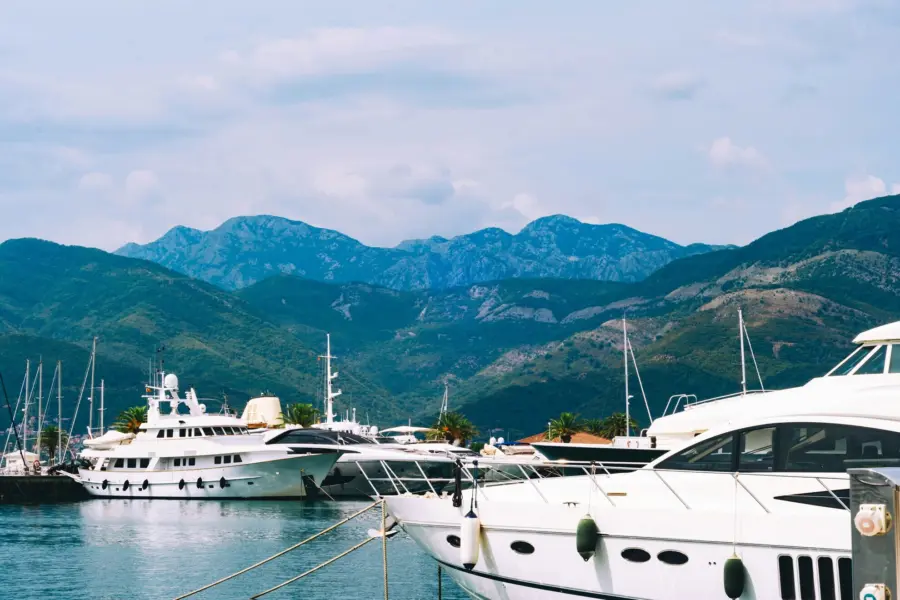 Avila Reizen Montenegro Tivat Montenegro