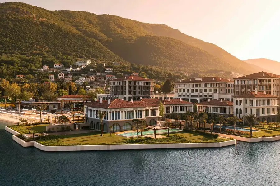 Avila Reizen Portonovi Montenegro