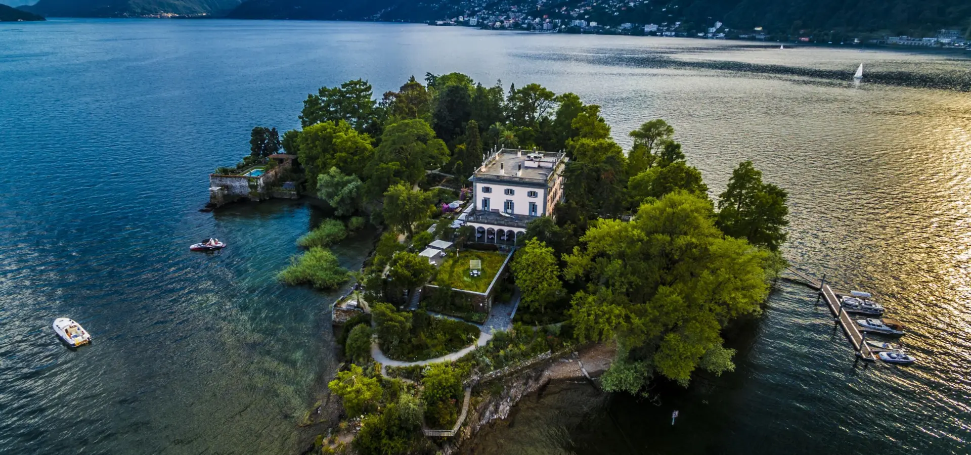 Avila Reizen Zwitserland Ticino Isole di Brissago Copyright Ticino Turismo Foto Enrico Pescantini solo uso turistico no commerciale