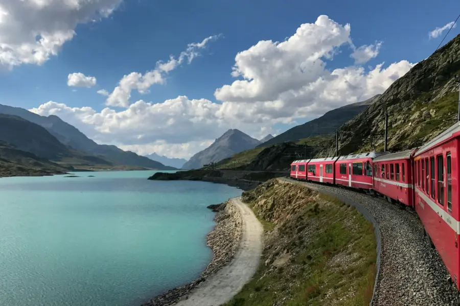Avila Reizen Zwitserland Berninapass Poschiavo Switzerland