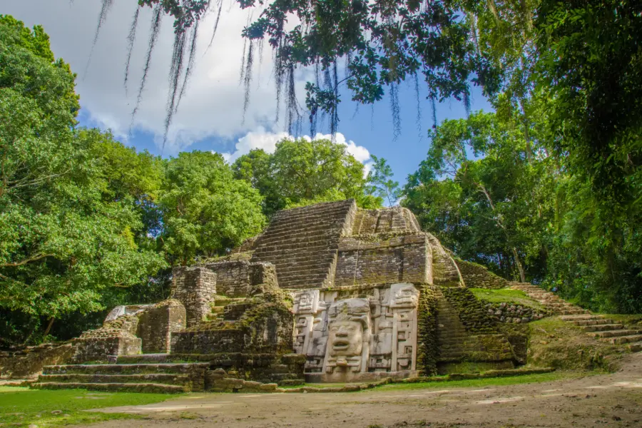 Avila Reizen Belize Latijns Amerika mayatempel cultuur