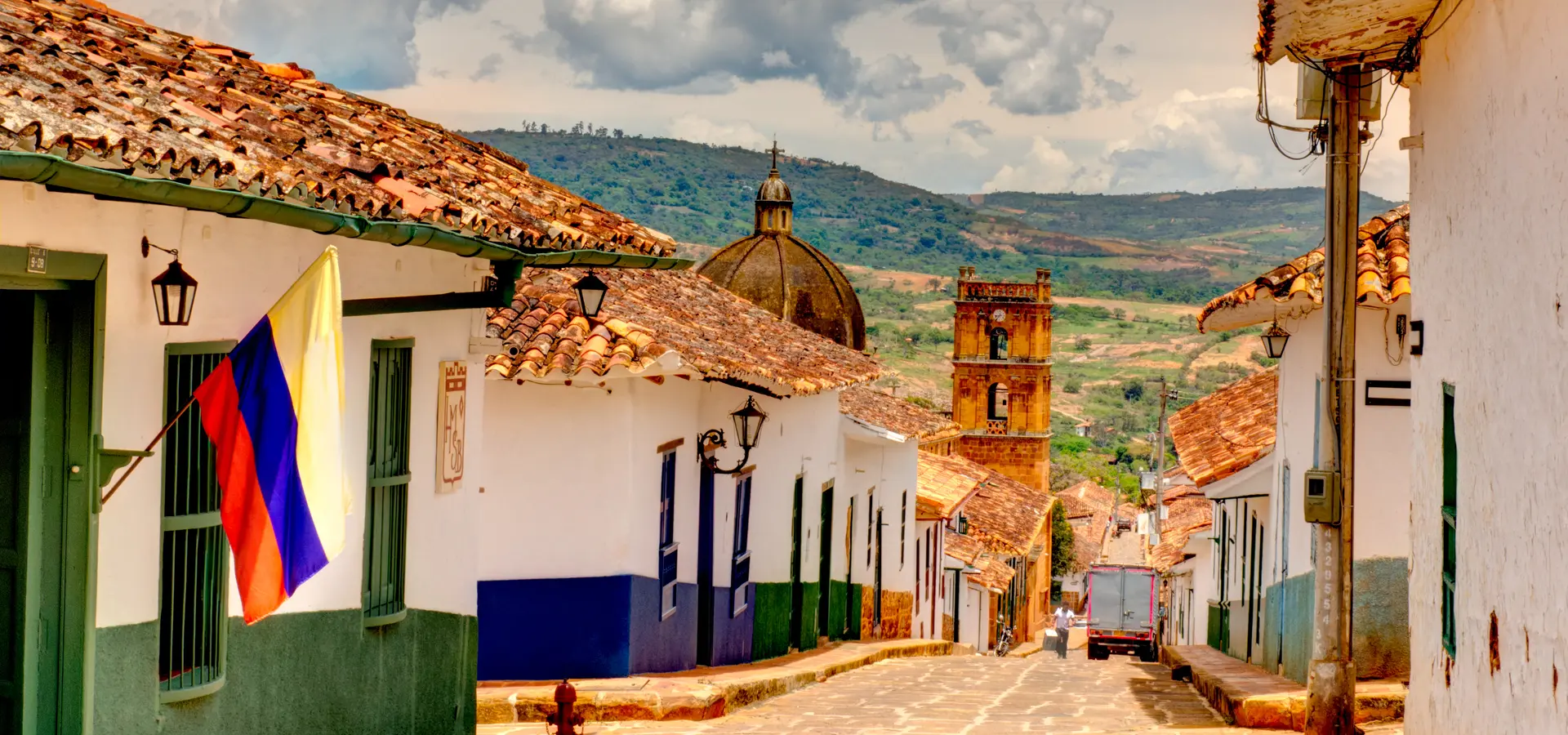 Avila Reizen Colombia kleurrijk staatje