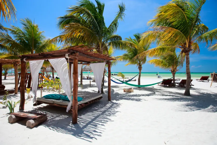 Avila Reizen Colombia beach