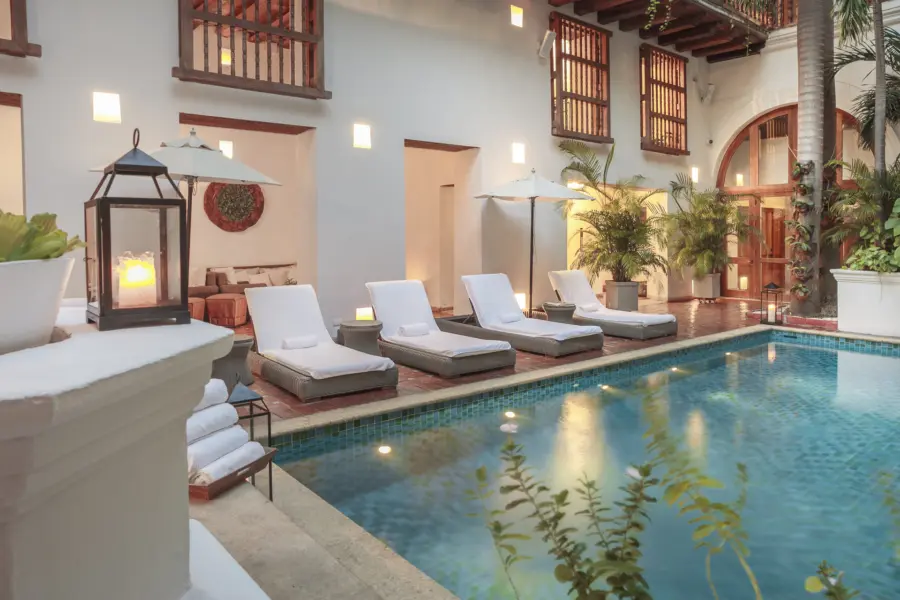 Avila Reizen Colombia acco