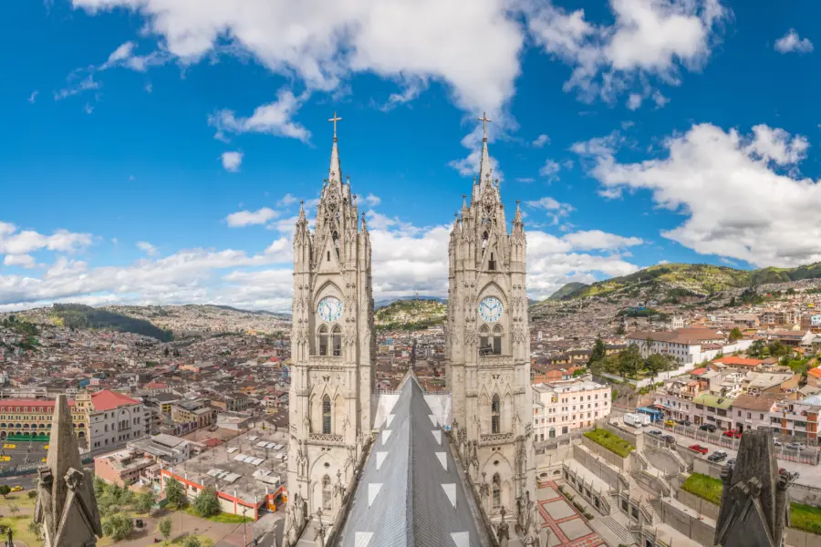 Avila Reizen Ecuador Quito Basílica del Voto Nacional