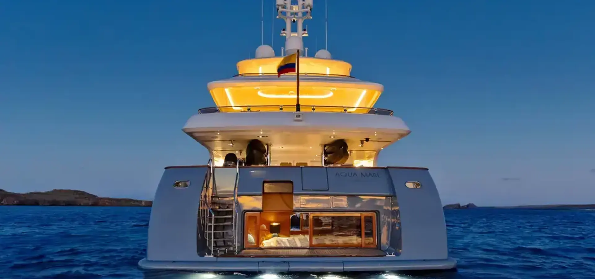 Avila Reizen Aqua Mare Expeditions