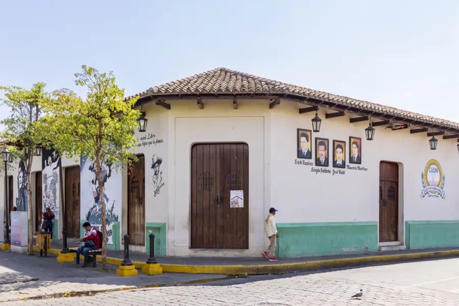 Avila Reizen Nicaragua s University building of Leon in Nicaragua2