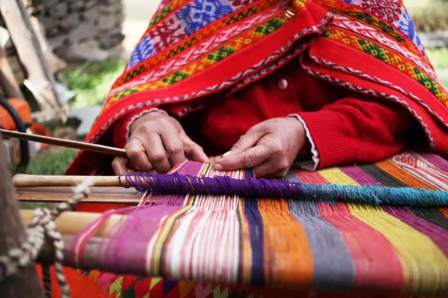Avila Reizen Peru weven peru