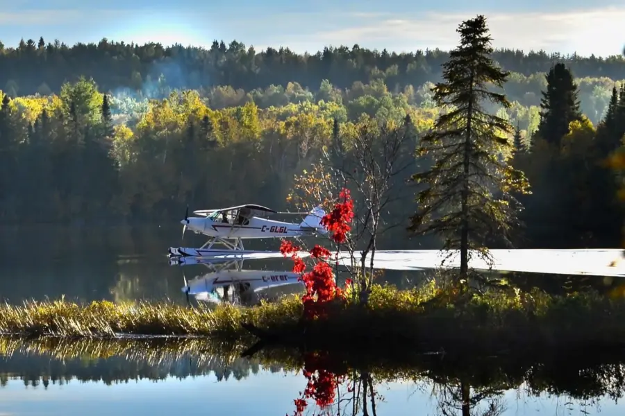 Avila Reizen Canada Seaplane