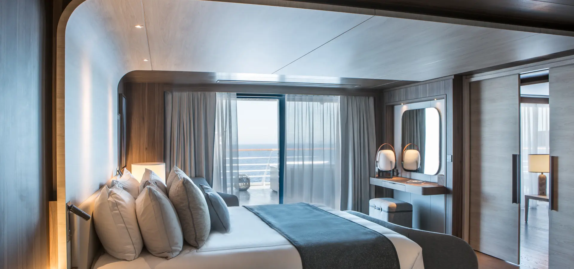 Avila Reizen Expeditiecruises kamer CHARCOT TRI21 100890 Shooting Deco CDT Charcot Suite Armateur 840 PONANT Gilles Trillard