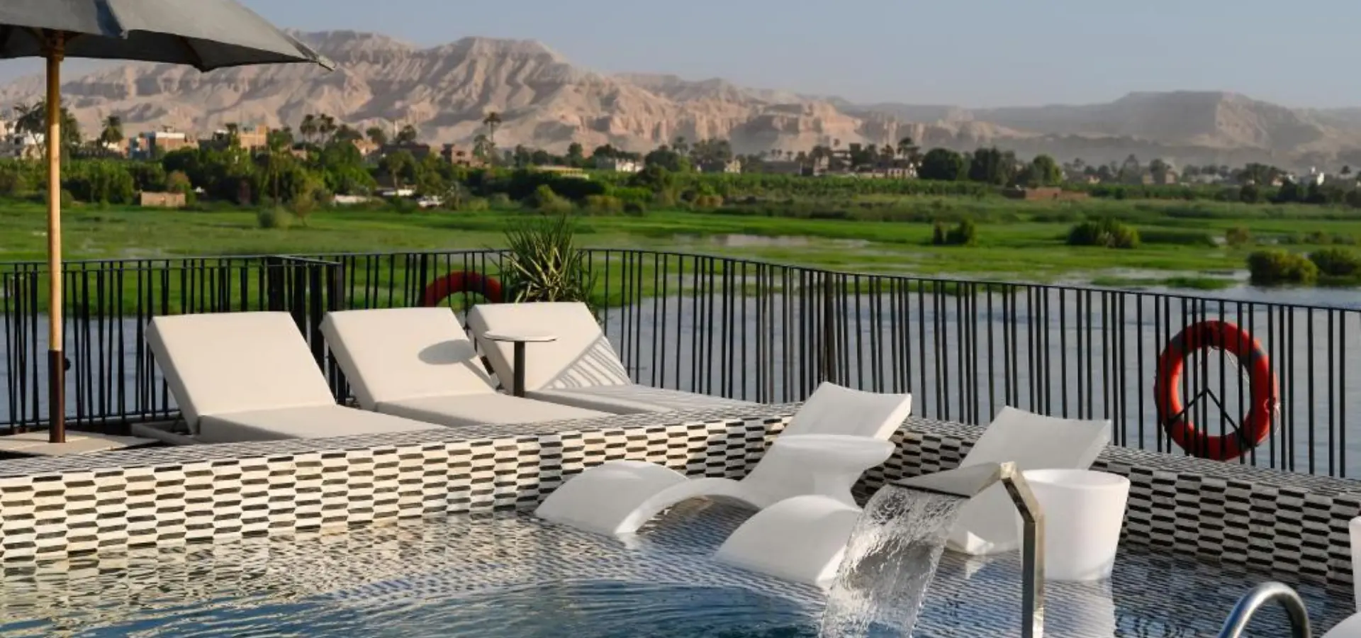 Soleil Nile Cruise zwembad