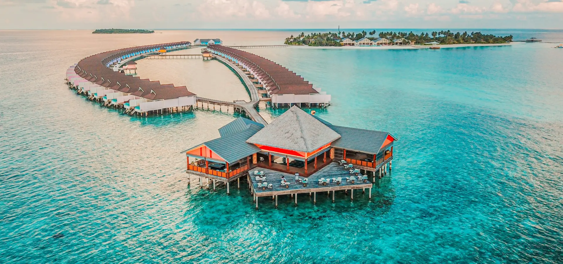 Avila Reizen Malediven resort op zee