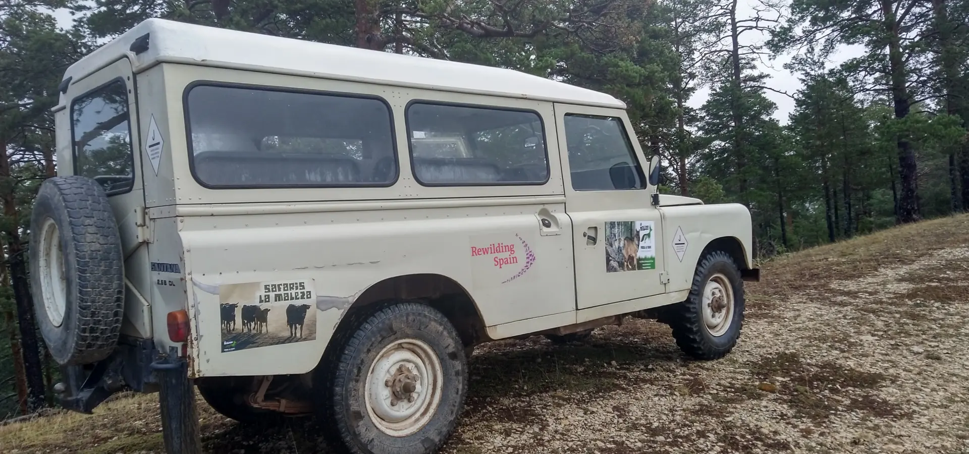 Avila Reizen Spanje Iberische Hooglanden Rewilding Spain jeep