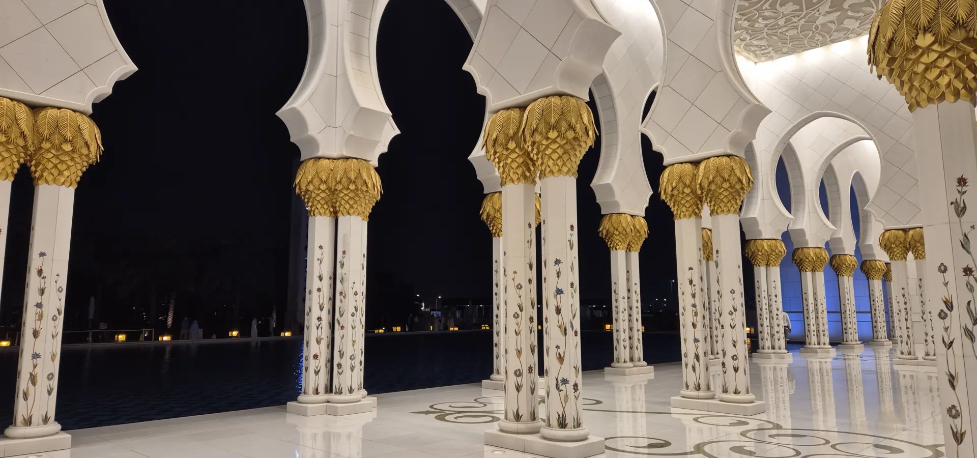 Avila Reizen Abu Dhabi Sheikh Zayed Grand Mosque 2 Blog Mirna