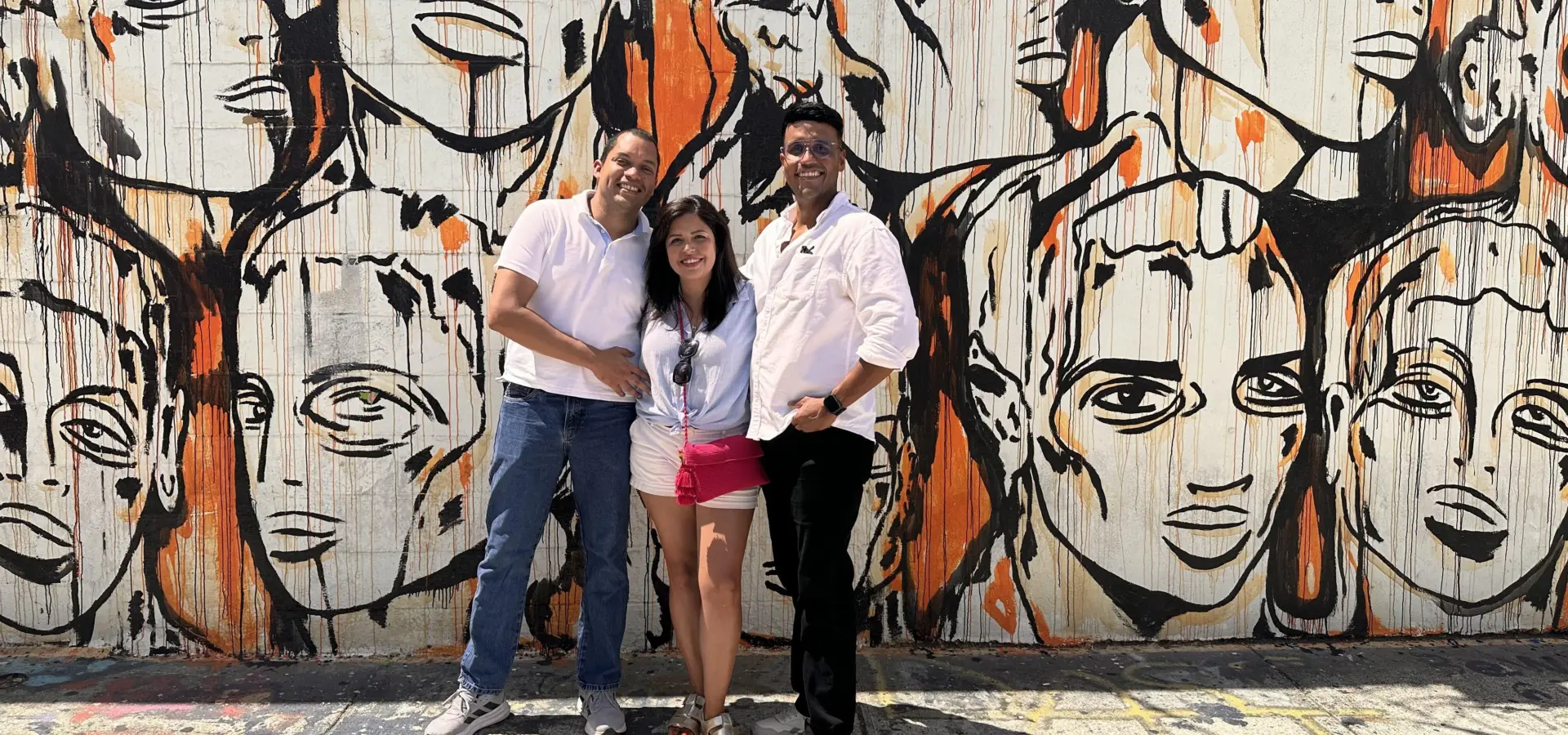 Hilda met Juan en Dago in Miami