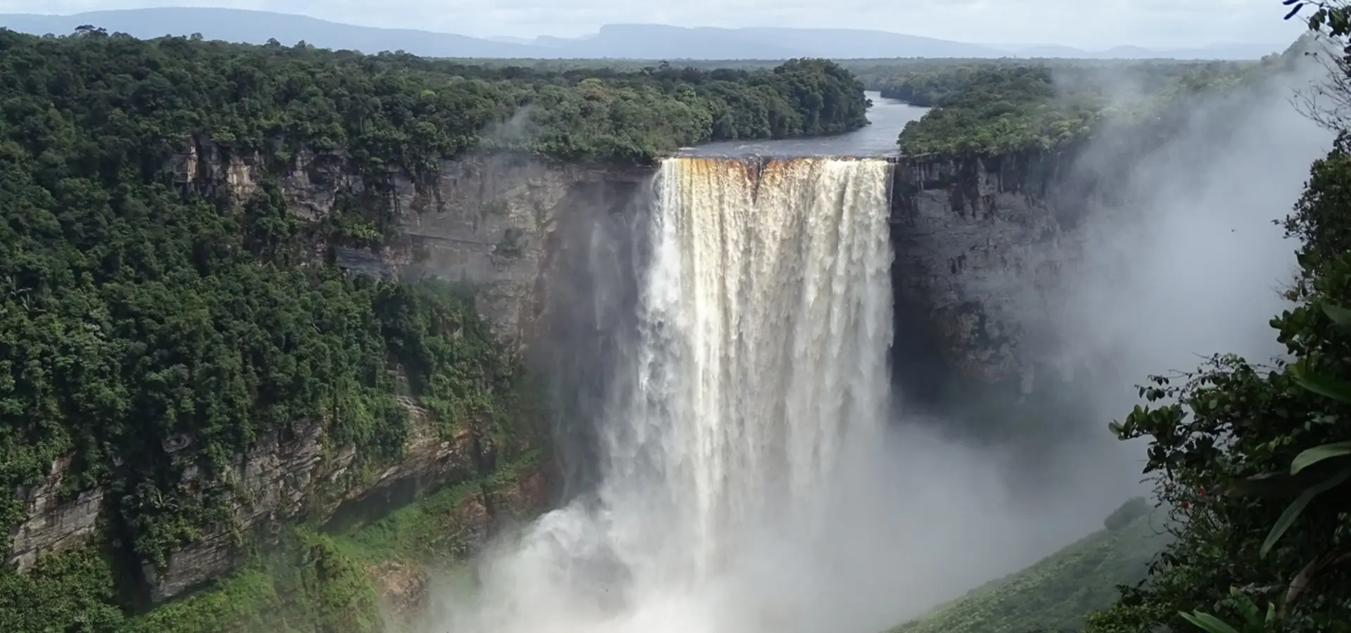 Sietske Guyana Kaieteur Falls