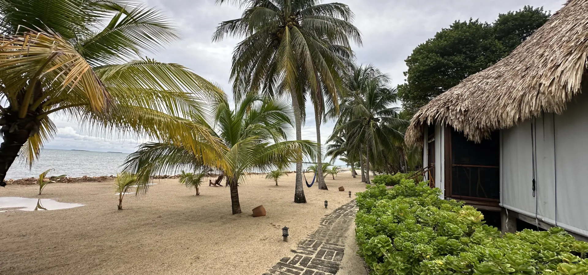 Avila Reizen Belize accommodatie aan strand blog Annemarie