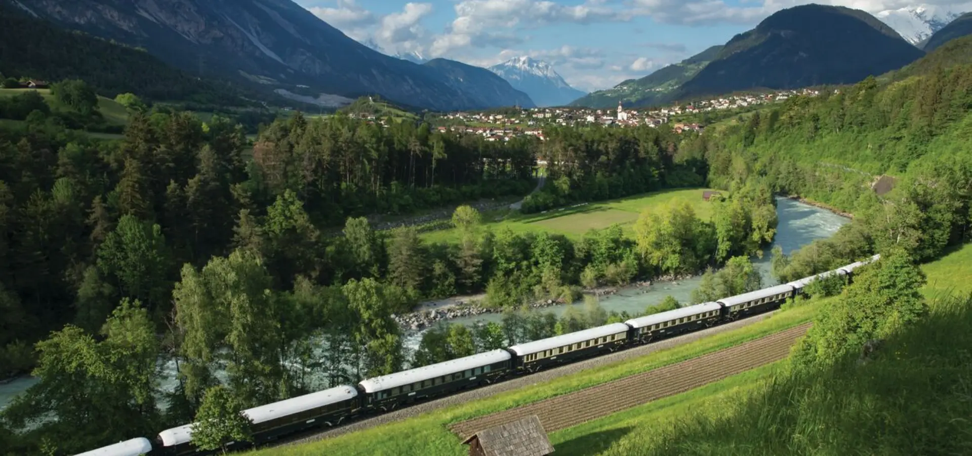 Belmond VSOE EXT SCE 05