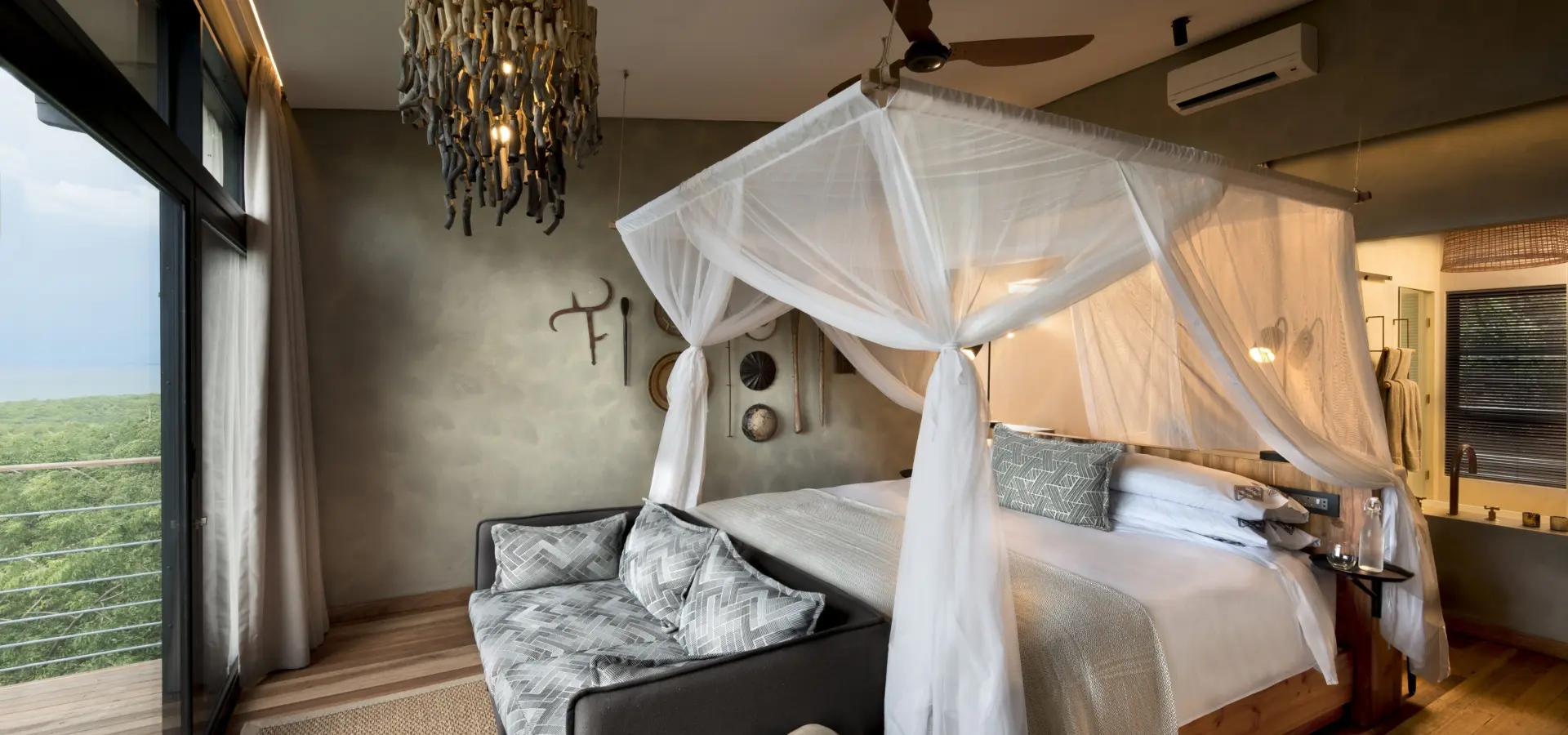 1 bumi hills safari lodge lake kariba zimbabwe luxury safari lodge lake view room african bush camps 8