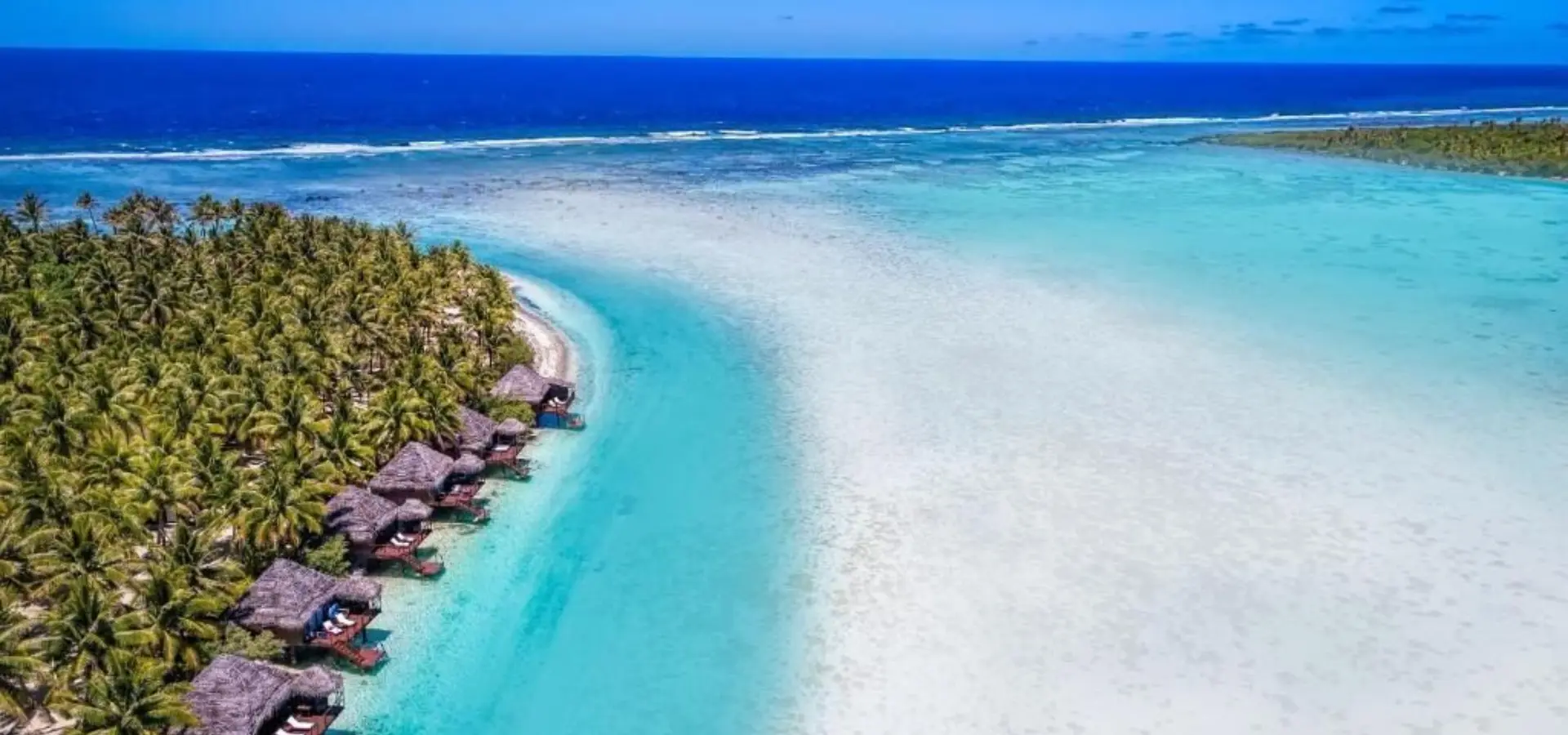 Aitutaki lagoon private island resort 7