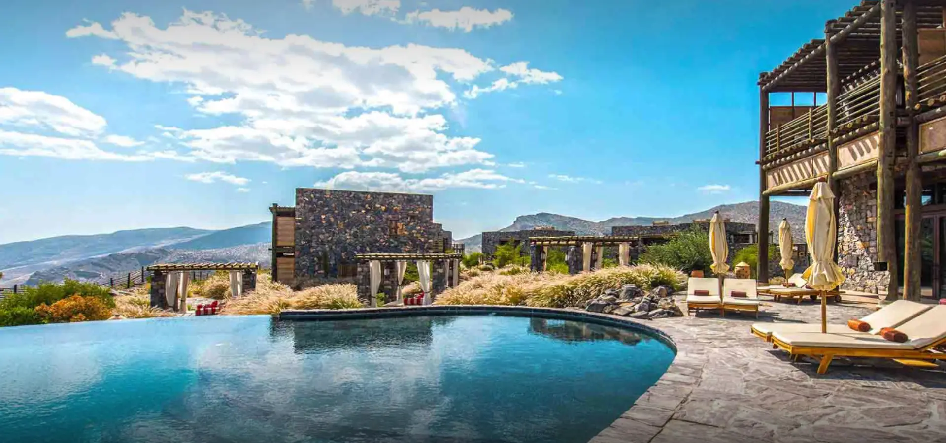Alila pool