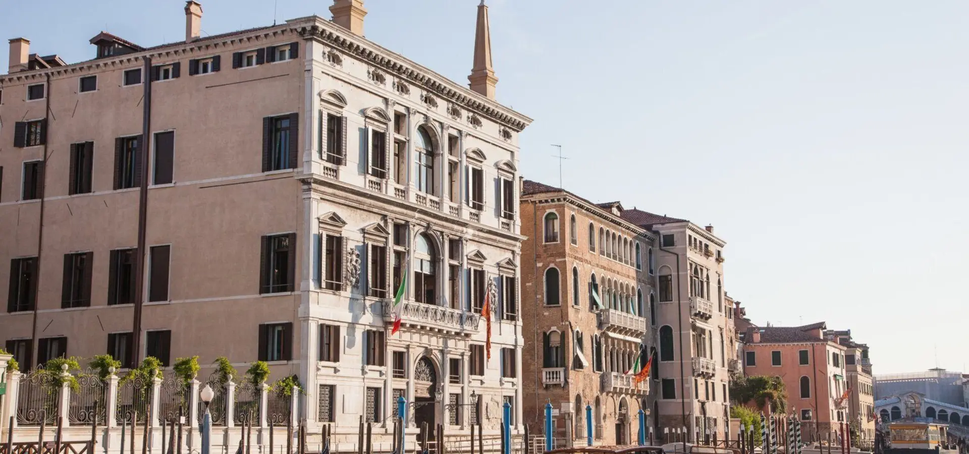 Aman venice exterior office 5337 1