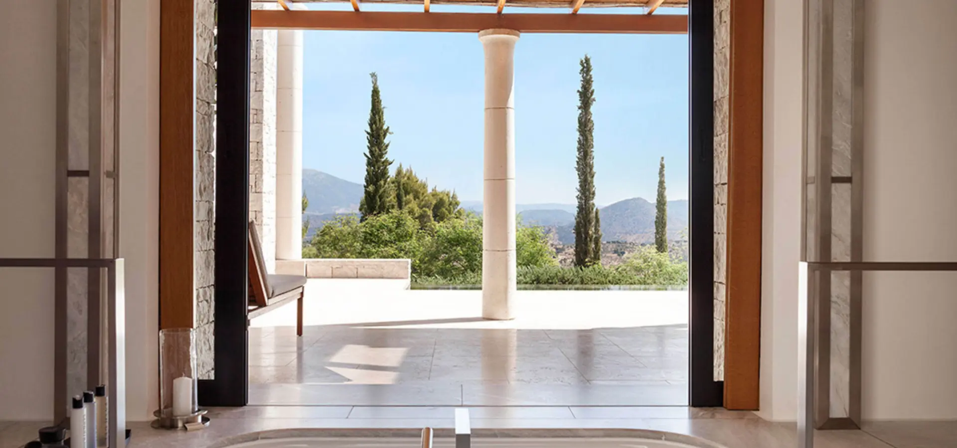 Amanzoe pavilion bath tub 1200x800