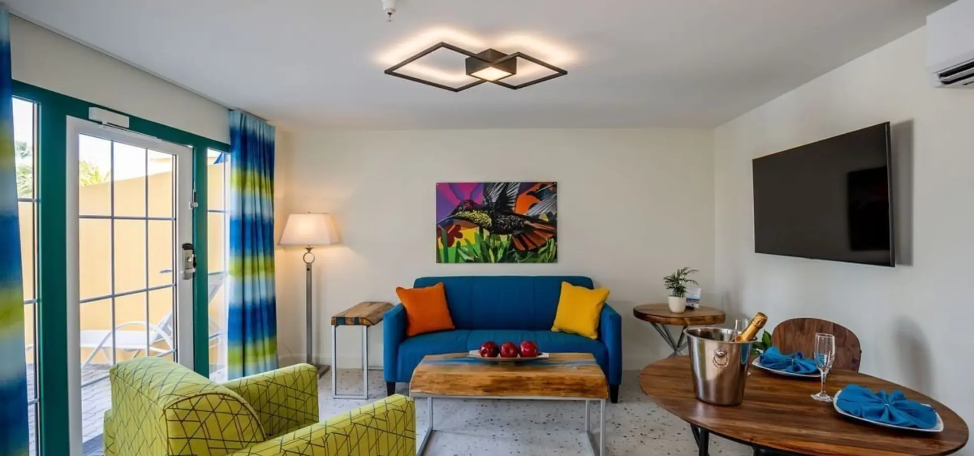 1737796281648 honeymoon suite livingroom