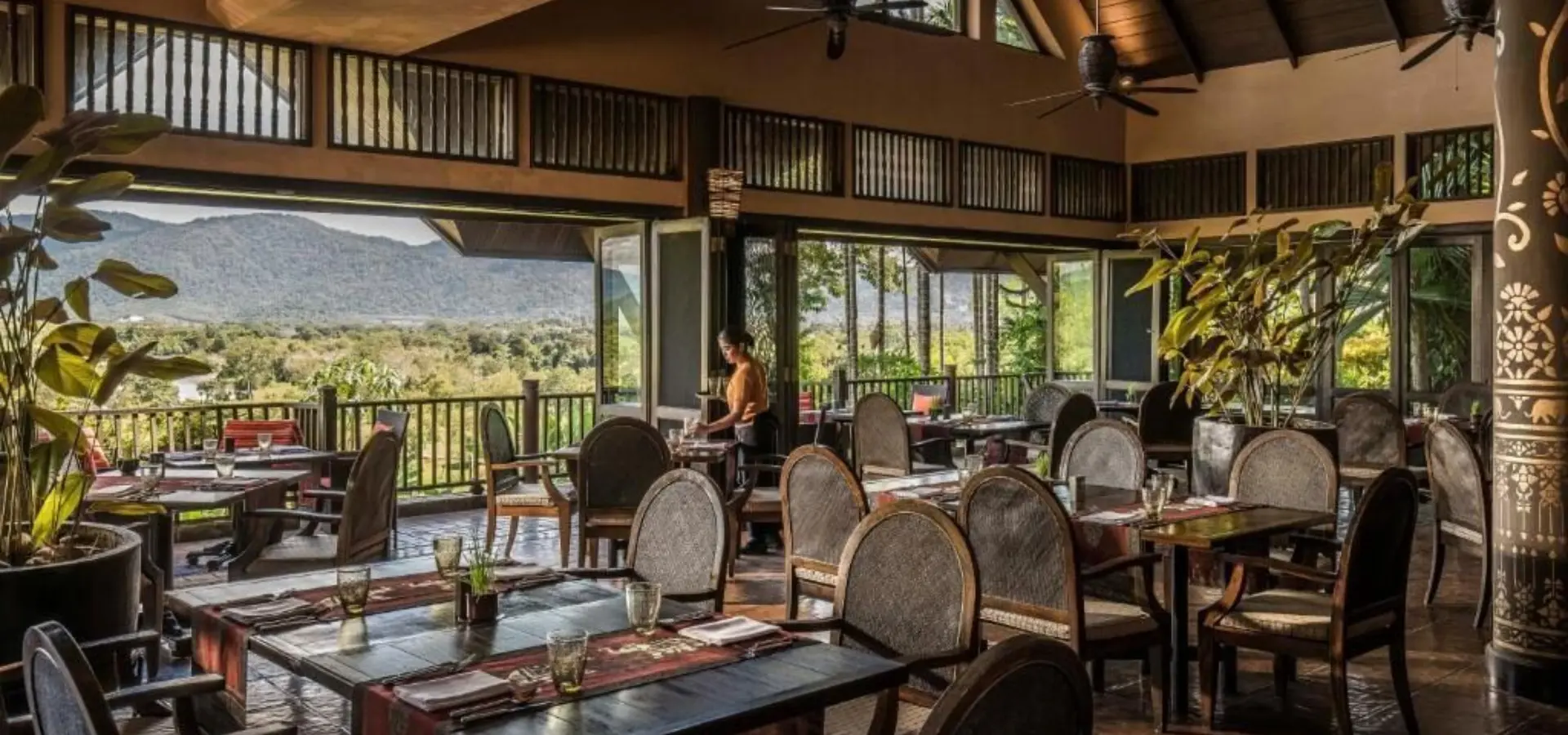 Anantara golden triangle elephant camp resort restaurant
