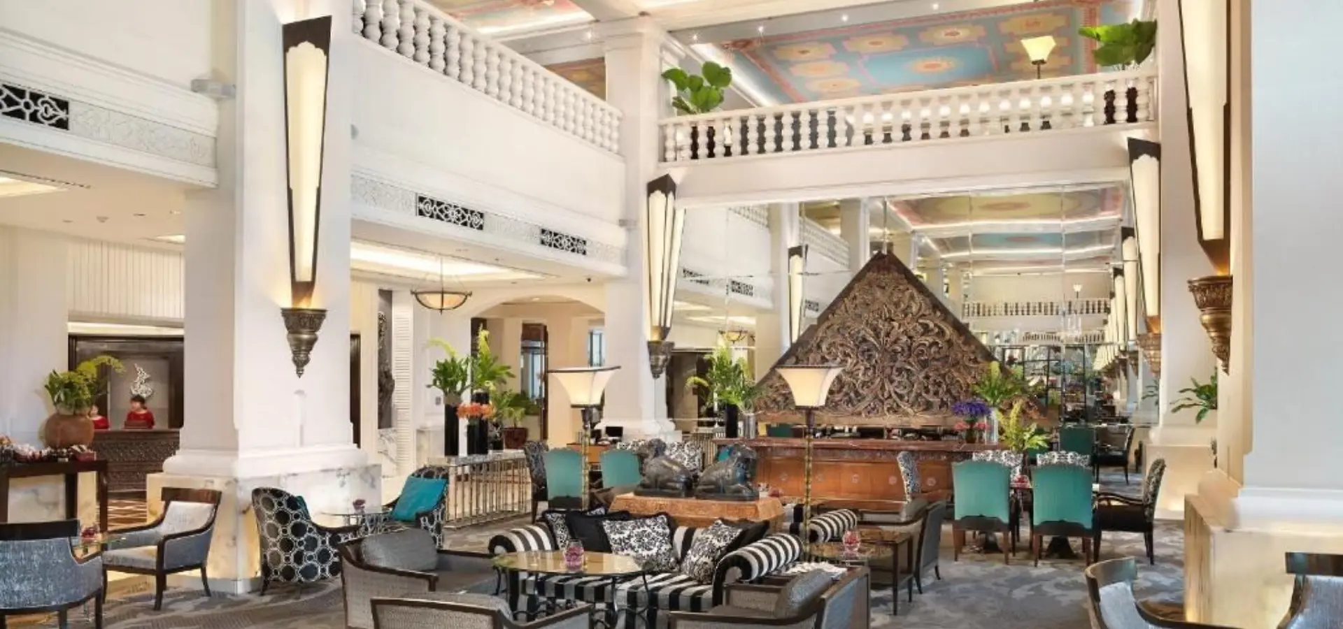 Anantara siam bangkok hotel lounge
