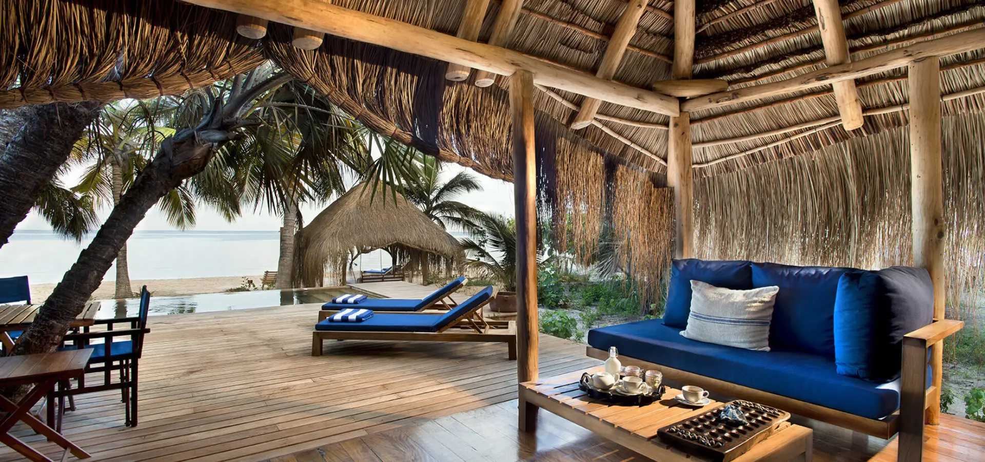 Benguerra island private deck